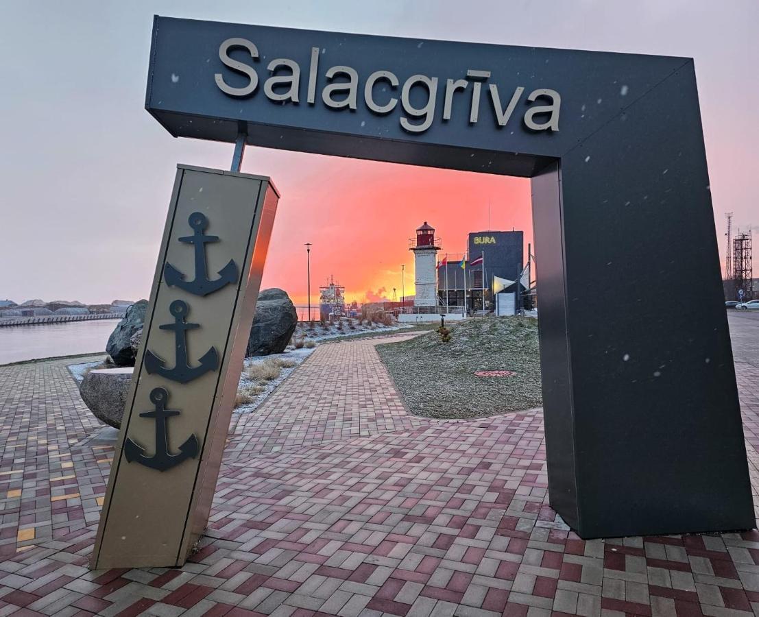 Dzivoklis Bocmana Laukums 2, Salacgrīva Εξωτερικό φωτογραφία